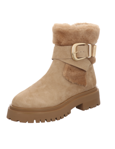 Steve Madden